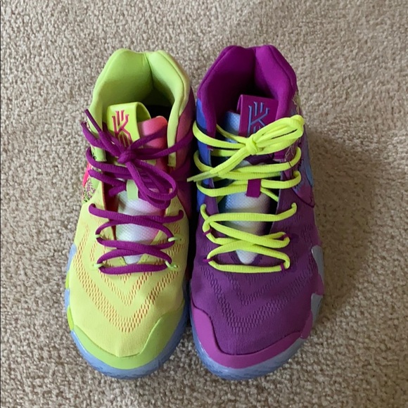 Nike Other - Kyrie 4 ‘confetti’